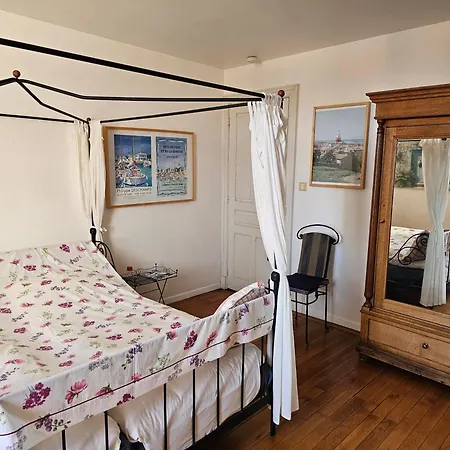 Maisonmazerand Panzió 4*