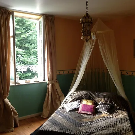 Maisonmazerand Bed & Breakfast 4*
