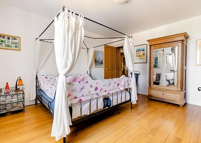 Maisonmazerand Bed & Breakfast