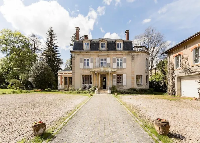 梅森马泽兰德住宿加早餐旅馆 住宿加早餐酒店 Cirey-sur-Vezouze